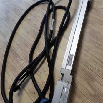 IAI ROBOT CYLINDER RCP3-SA3C-I-28P-4-250-P1-S-NM