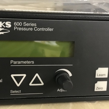 MKS VALVE CONTROLLER 655AD2B